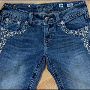 Miss me cuffed capris